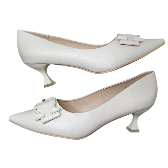 C. Paravano Shoes - C.Paravano C Buckle Pointed Toe Pumps (Olivia) Size 42 EU/ 11 US